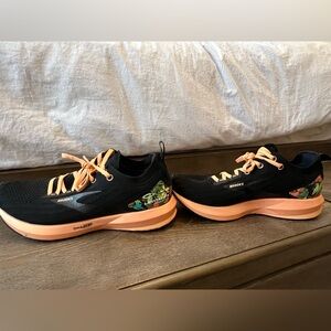 Brooks women’s running sneakers